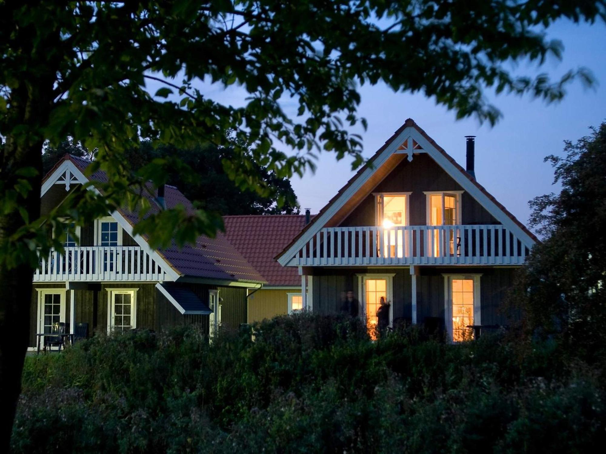 6 Person Holiday Home On A Holiday Park In 그라스텐 외부 사진